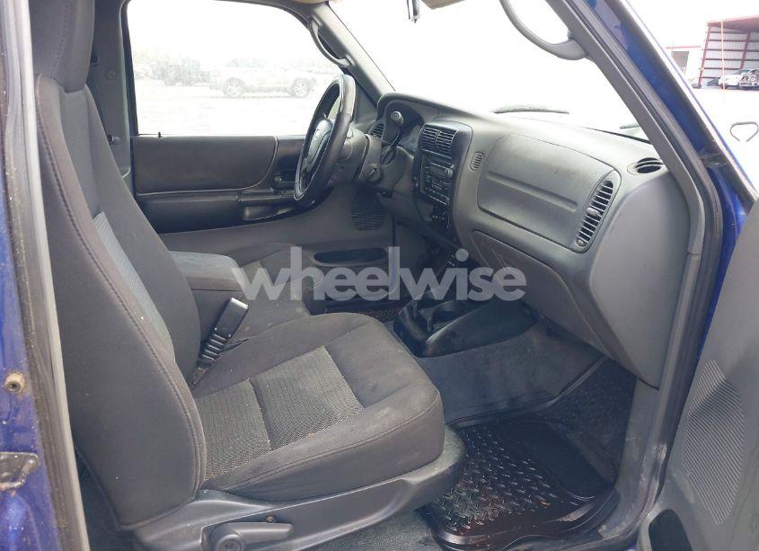 Photo 5 of 2004 Ford Ranger EDGE/TREMOR/XL/XLT (VIN 1FTYR14U74PA06371)