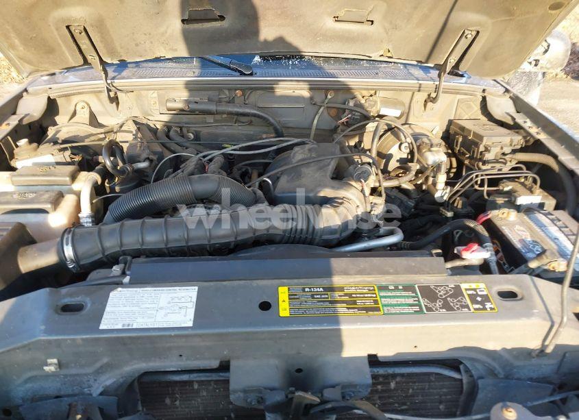 Photo 10 of 2004 Ford Ranger EDGE/TREMOR/XL/XLT (VIN 1FTYR14U74PA49558)
