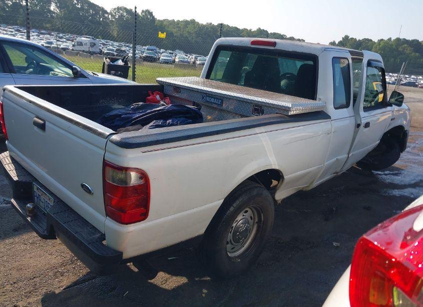 Photo 4 of 2005 Ford Ranger EDGE/STX/XL/XLT (VIN 1FTYR14U75PA87874)