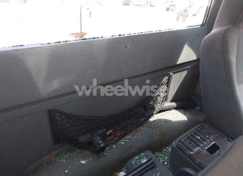 Photo 8 of 2004 Ford Ranger EDGE/TREMOR/XL/XLT (VIN 1FTYR14U84PA26435)