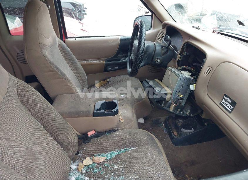 Photo 5 of 2001 Ford Ranger EDGE/XL/XLT (VIN 1FTYR14U91TA70012)