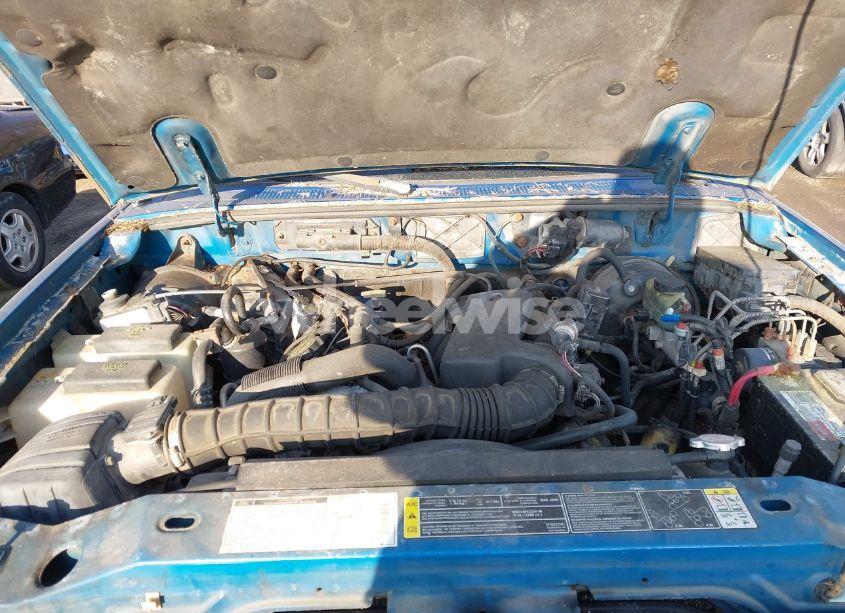 Photo 10 of 2002 Ford Ranger EDGE/TREMOR/XL/XLT (VIN 1FTYR14U92TA05291)