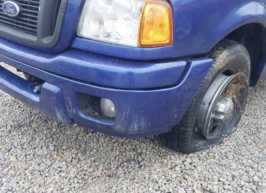 Photo 14 of 2004 Ford Ranger EDGE/TREMOR/XL/XLT (VIN 1FTYR14U94PA86093)