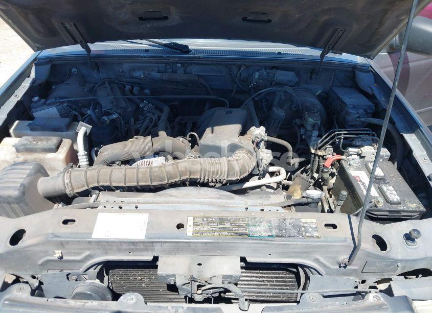 Photo 10 of 2004 Ford Ranger EDGE/TREMOR/XL/XLT (VIN 1FTYR14U94PB42372)