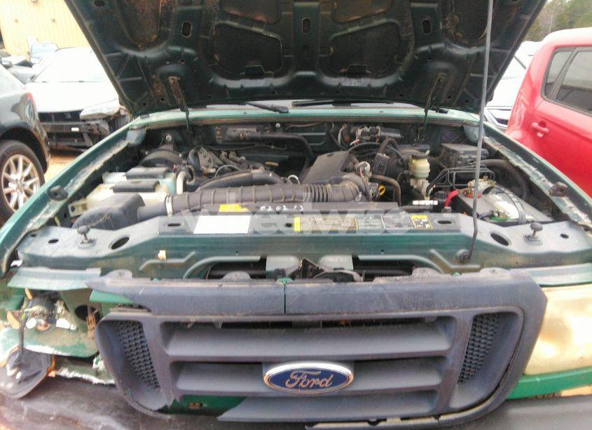 Photo 10 of 2005 Ford Ranger EDGE/STX/XL/XLT (VIN 1FTYR14UX5PA42184)
