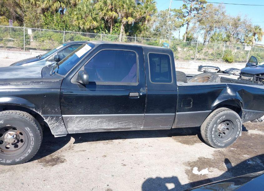 Photo 14 of 1998 Ford Ranger SPLASH/XL/XLT (VIN 1FTYR14UXWTA35941)