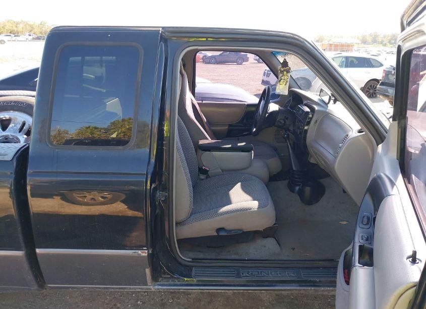 Photo 5 of 1998 Ford Ranger SPLASH/XL/XLT (VIN 1FTYR14UXWTA35941)