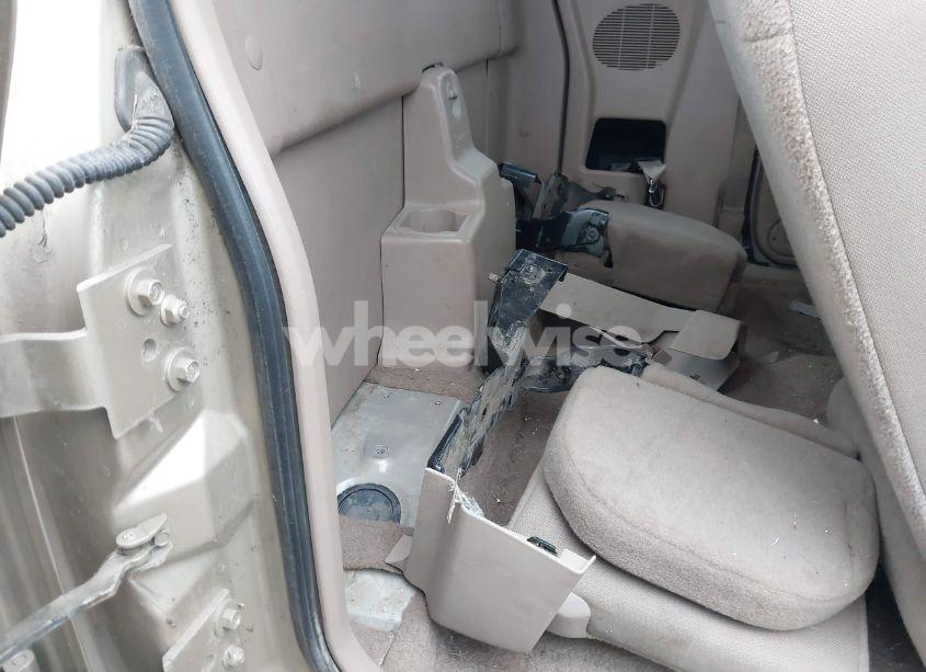 Photo 8 of 2001 Ford Ranger EDGE/XL/XLT (VIN 1FTYR14V01PB28171)