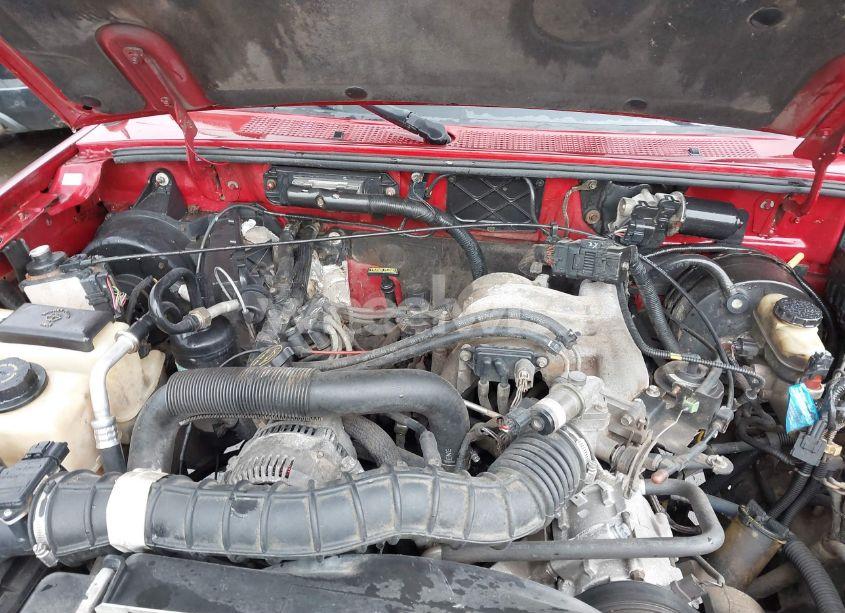 Photo 10 of 2001 Ford Ranger EDGE/XL/XLT (VIN 1FTYR14V01TA90433)