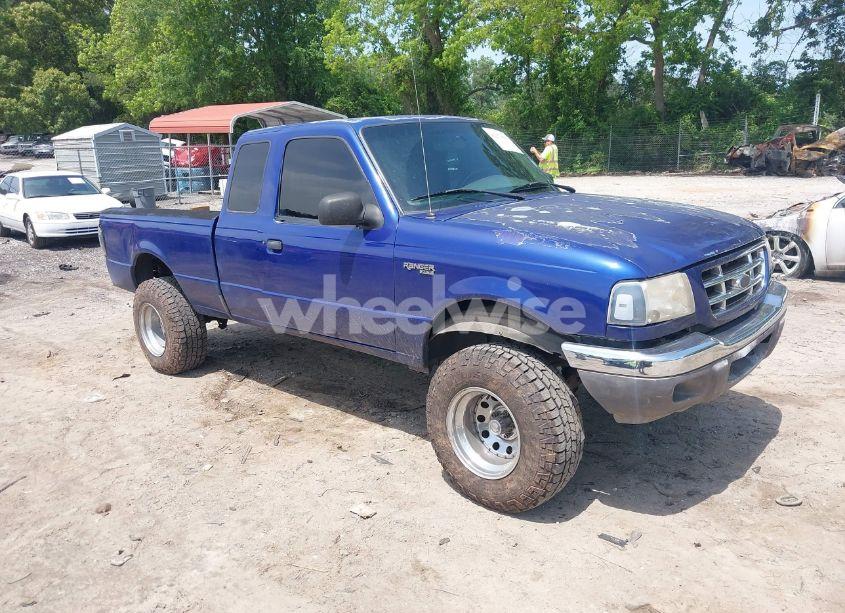 2003 Ford Ranger EDGE/TREMOR/XL/XLT (VIN 1FTYR14V03TA01995) main photo