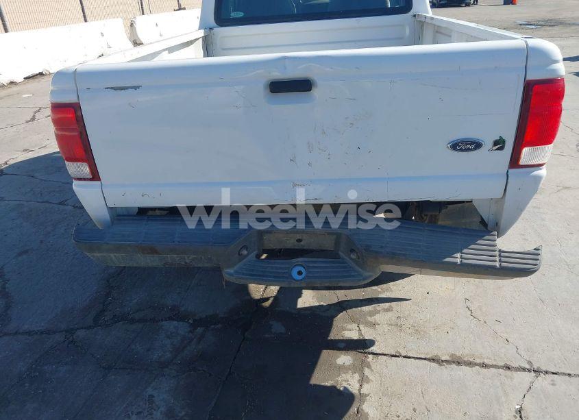 Photo 12 of 2000 Ford Ranger XL/XLT (VIN 1FTYR14V0YPA67172)