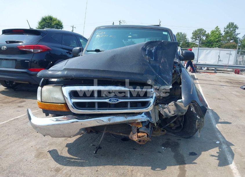 Photo 6 of 2000 Ford Ranger XL/XLT (VIN 1FTYR14V0YPB97940)