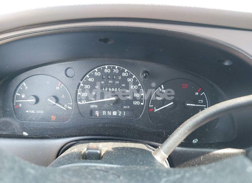 Photo 7 of 2000 Ford Ranger XL/XLT (VIN 1FTYR14V0YPB97940)