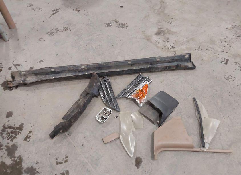 Photo 12 of 2000 Ford Ranger XL/XLT (VIN 1FTYR14V0YTA49990)