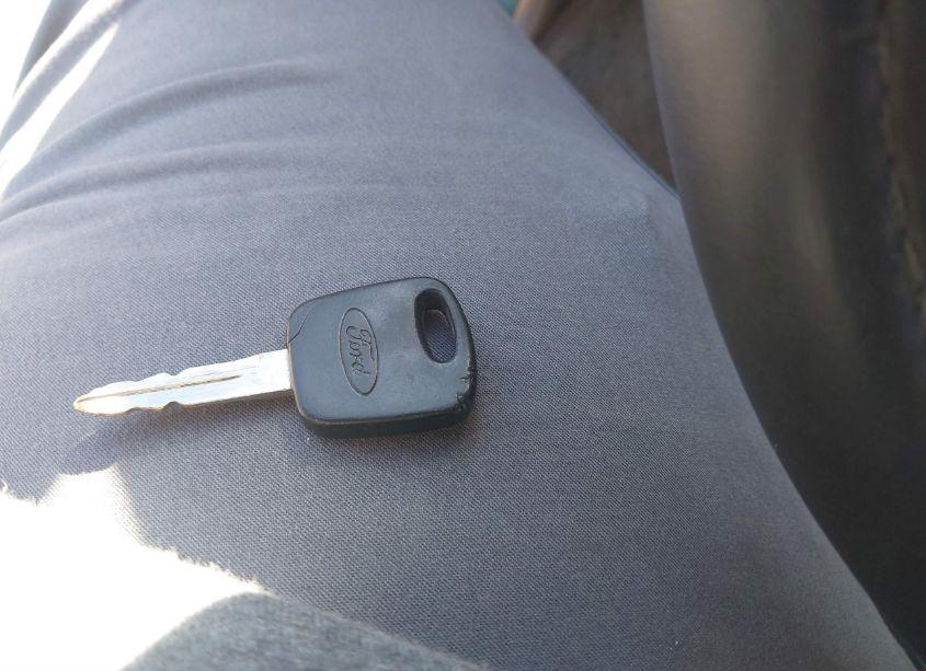 Photo 11 of 2000 Ford Ranger XL/XLT (VIN 1FTYR14V0YTB30522)