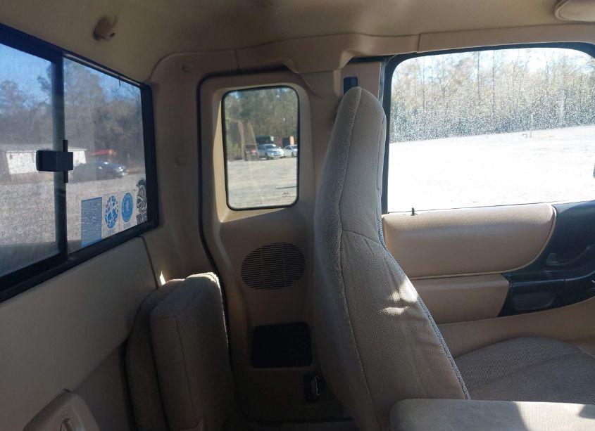 Photo 8 of 2000 Ford Ranger XL/XLT (VIN 1FTYR14V0YTB30522)