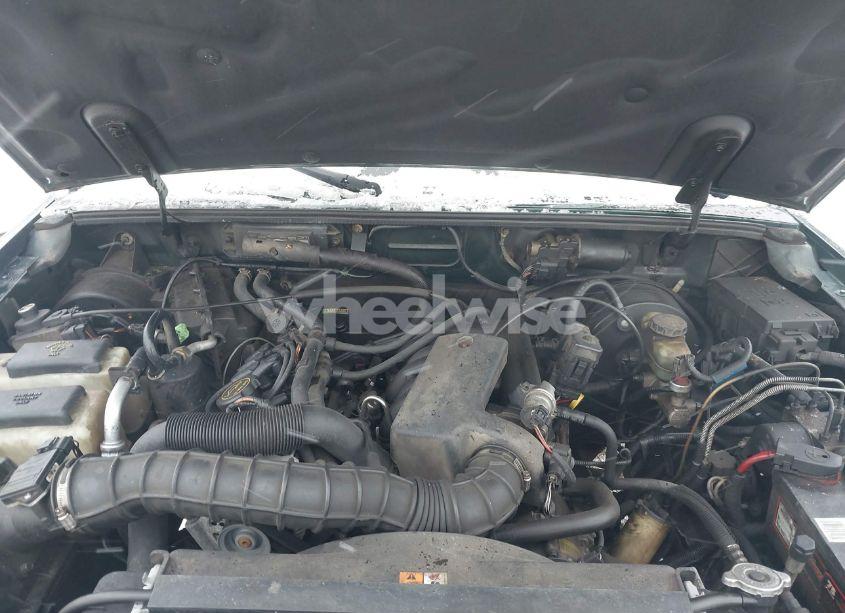 Photo 10 of 2003 Ford Ranger EDGE/TREMOR/XL/XLT (VIN 1FTYR14V13PA13159)