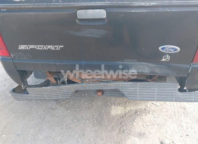 Photo 6 of 2000 Ford Ranger XL/XLT (VIN 1FTYR14V1YPB93895)