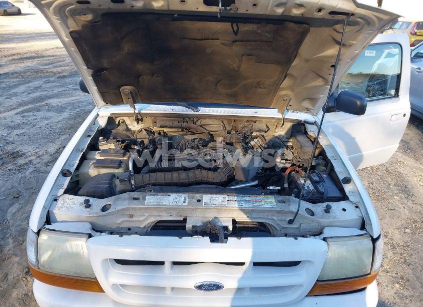 Photo 10 of 2000 Ford Ranger XL/XLT (VIN 1FTYR14V1YPC16835)