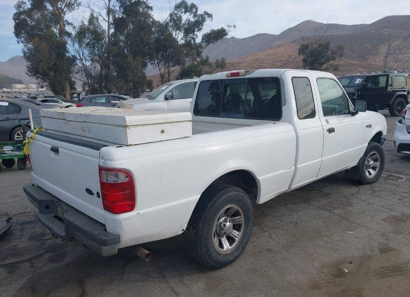 Photo 4 of 2000 Ford Ranger XL/XLT (VIN 1FTYR14V3YPA81440)