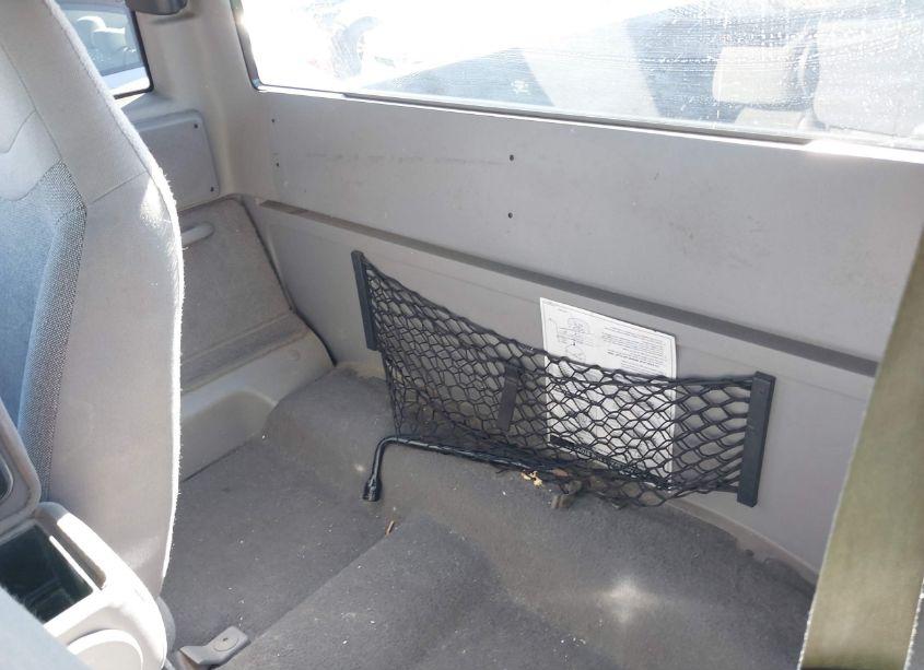 Photo 8 of 2000 Ford Ranger XL/XLT (VIN 1FTYR14V3YPB59893)