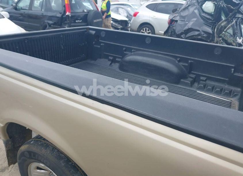 Photo 8 of 2000 Ford Ranger XL/XLT (VIN 1FTYR14V3YTA08740)