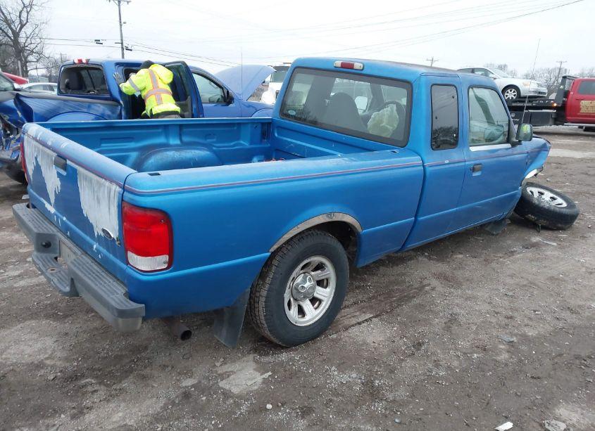 Photo 4 of 2000 Ford Ranger XL/XLT (VIN 1FTYR14V5YPB28581)