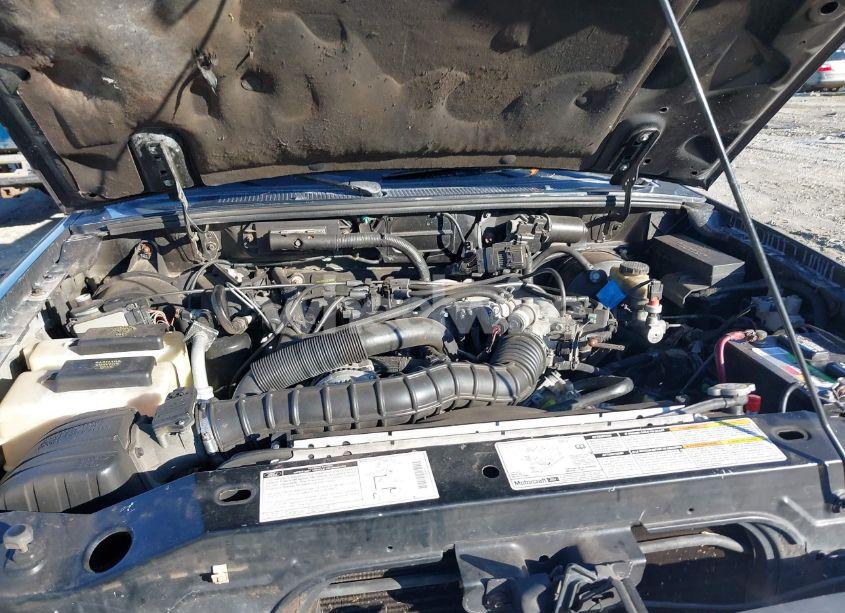 Photo 10 of 2000 Ford Ranger XL/XLT (VIN 1FTYR14V5YPC06972)