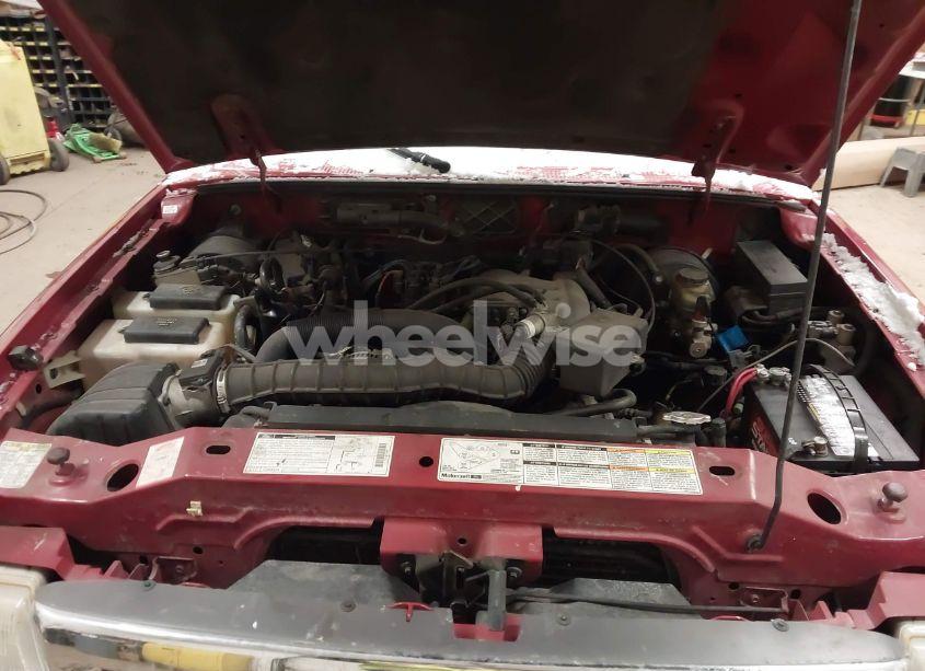 Photo 10 of 2000 Ford Ranger XL/XLT (VIN 1FTYR14V5YTB36025)