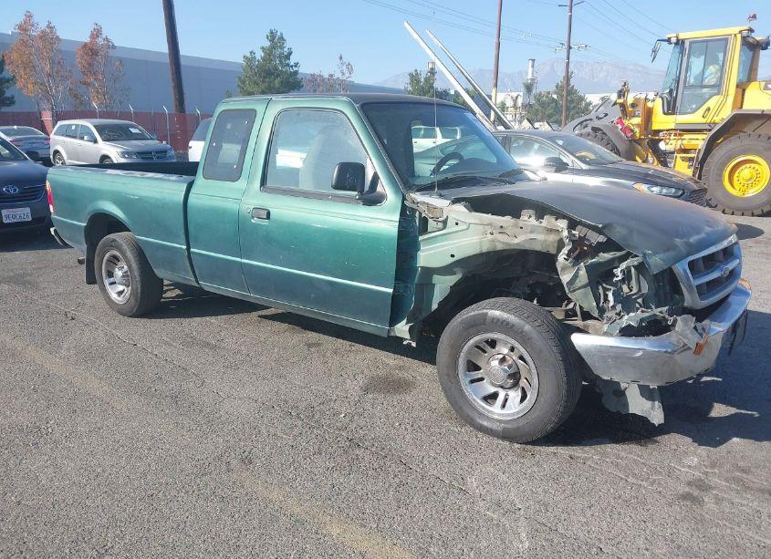 1999 Ford Ranger XL/XLT (VIN 1FTYR14V6XPB15546) main photo