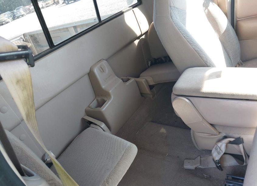 Photo 8 of 2000 Ford Ranger XL/XLT (VIN 1FTYR14V6YPA20521)