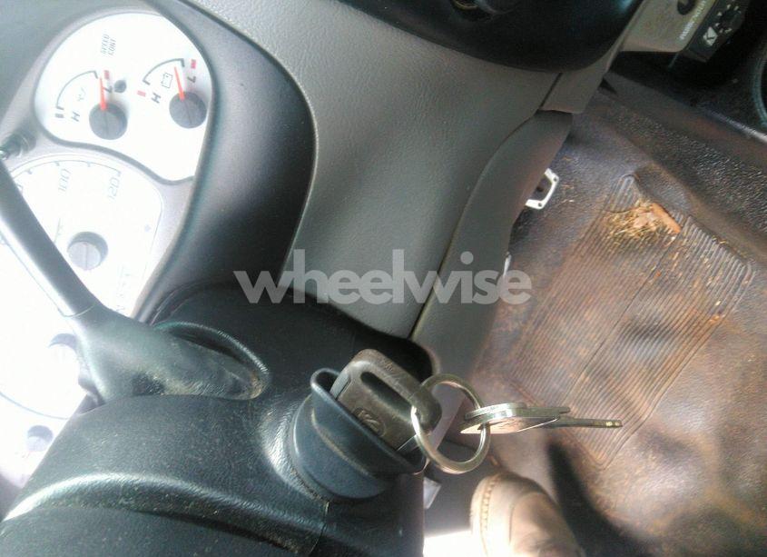 Photo 11 of 2000 Ford Ranger XL/XLT (VIN 1FTYR14V6YTB27351)