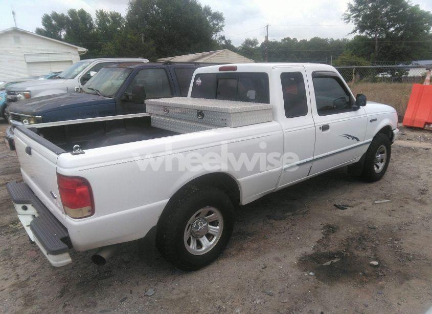 Photo 4 of 2000 Ford Ranger XL/XLT (VIN 1FTYR14V6YTB27351)
