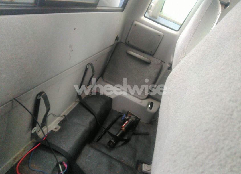 Photo 8 of 2000 Ford Ranger XL/XLT (VIN 1FTYR14V6YTB27351)