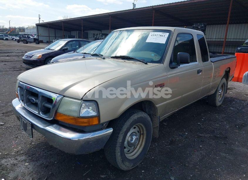 Photo 2 of 2000 Ford Ranger XL/XLT (VIN 1FTYR14V6YTB34235)