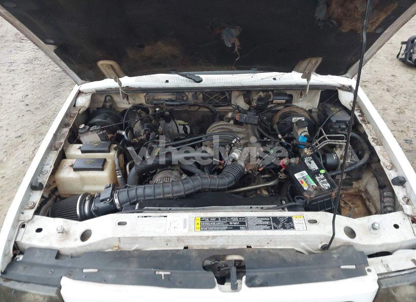 Photo 10 of 2001 Ford Ranger EDGE/XL/XLT (VIN 1FTYR14V71TA94513)