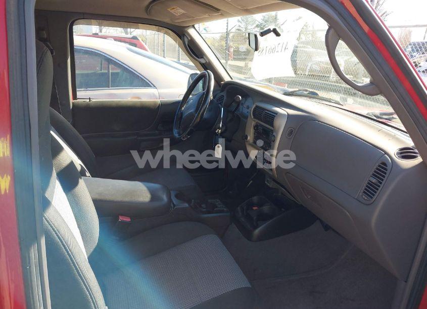 Photo 5 of 2003 Ford Ranger EDGE/TREMOR/XL/XLT (VIN 1FTYR14V73TA11374)