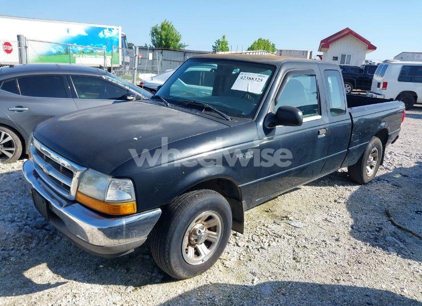 Photo 2 of 2000 Ford Ranger XL/XLT (VIN 1FTYR14V7YPB79614)