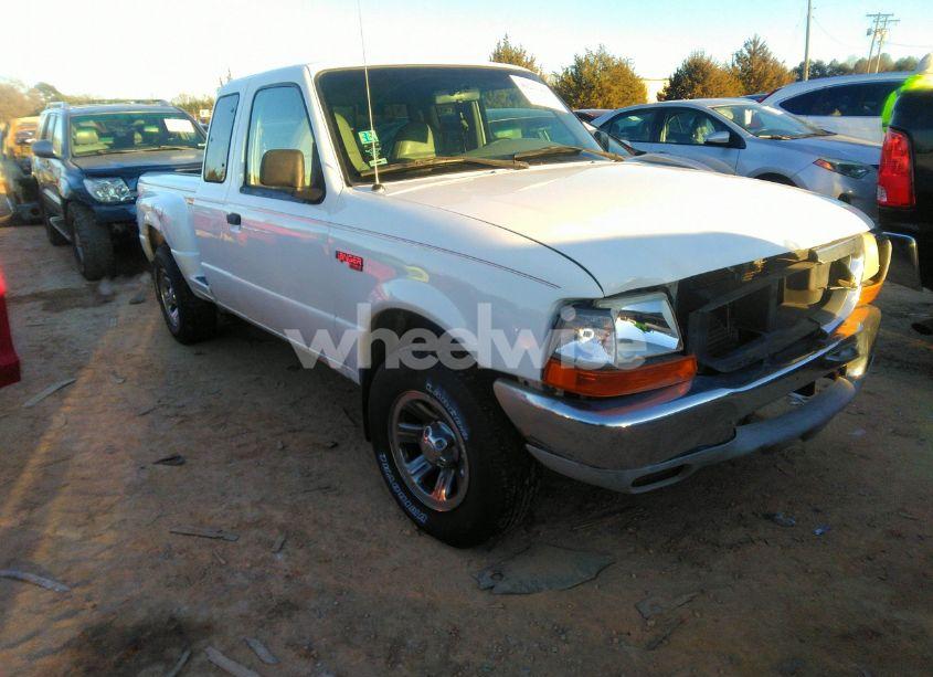 2000 Ford Ranger XL/XLT (VIN 1FTYR14V7YTA89919) main photo