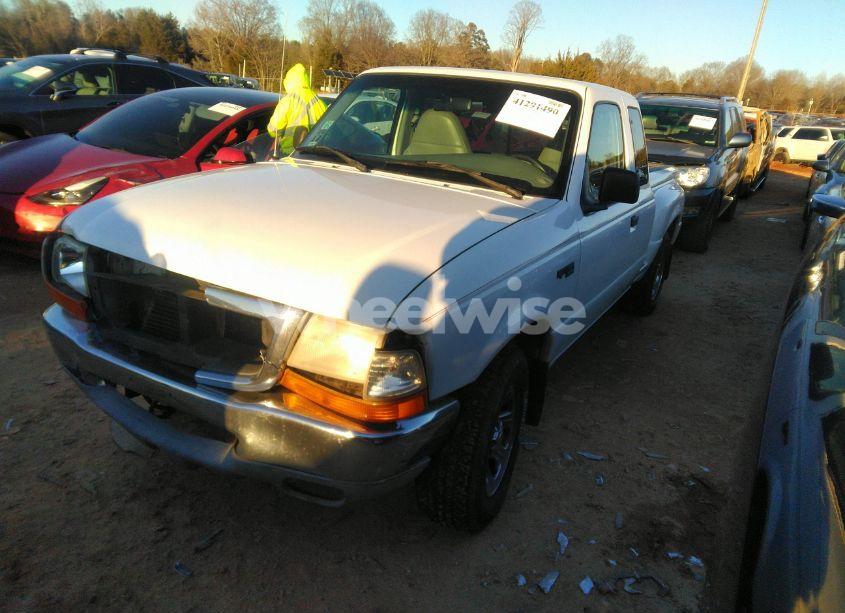 Photo 2 of 2000 Ford Ranger XL/XLT (VIN 1FTYR14V7YTA89919)
