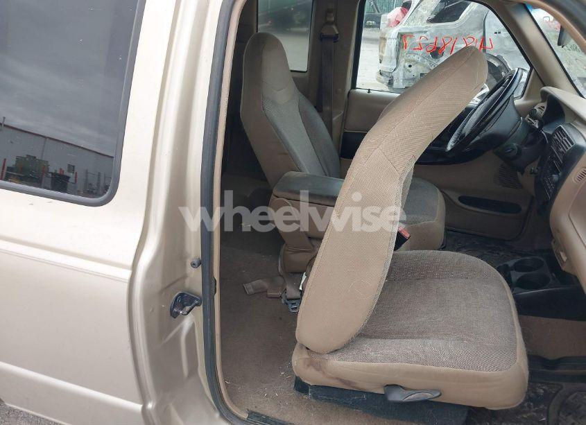 Photo 8 of 2001 Ford Ranger EDGE/XL/XLT (VIN 1FTYR14V81PB37409)