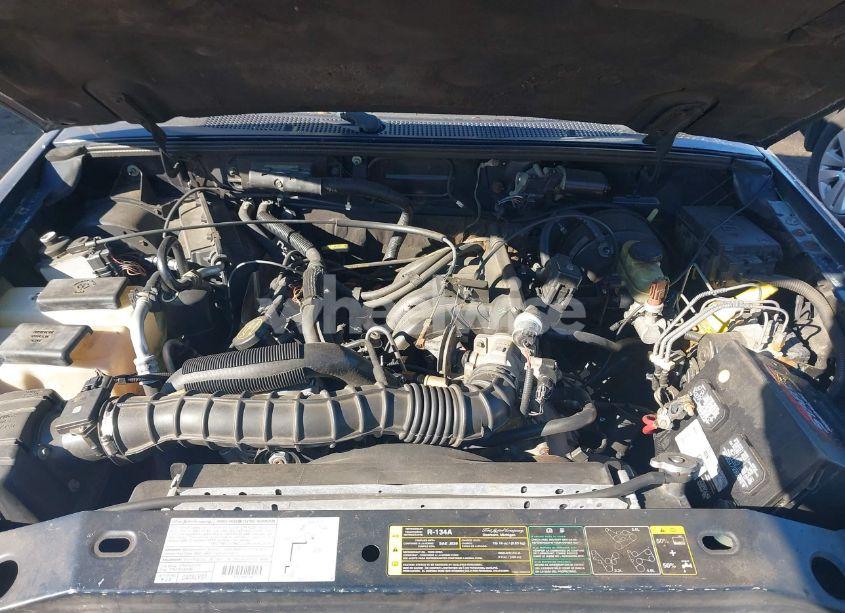 Photo 10 of 2003 Ford Ranger EDGE/TREMOR/XL/XLT (VIN 1FTYR14V83PA52895)