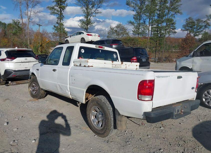 Photo 3 of 2000 Ford Ranger XL/XLT (VIN 1FTYR14V8YPA67985)