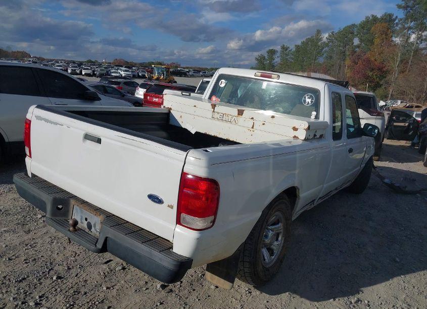 Photo 4 of 2000 Ford Ranger XL/XLT (VIN 1FTYR14V8YPA67985)