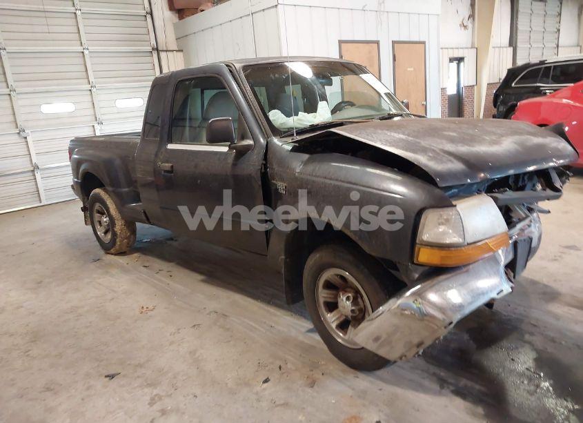 2000 Ford Ranger XL/XLT (VIN 1FTYR14V8YTA57710) main photo