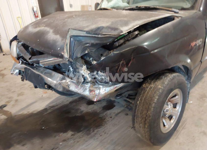 Photo 6 of 2000 Ford Ranger XL/XLT (VIN 1FTYR14V8YTA57710)