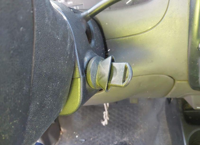 Photo 11 of 2002 Ford Ranger EDGE/TREMOR/XL/XLT (VIN 1FTYR14V92PB68251)