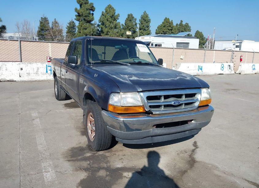 2000 Ford Ranger XL/XLT (VIN 1FTYR14V9YPA67445) main photo