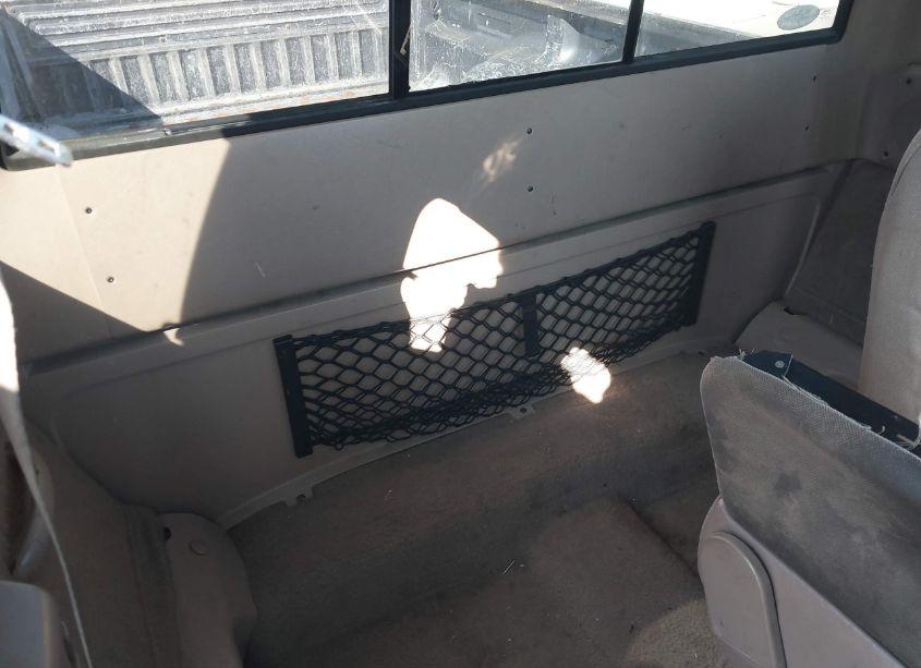 Photo 8 of 2000 Ford Ranger XL/XLT (VIN 1FTYR14V9YPA67445)