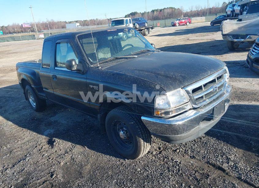 2000 Ford Ranger XL/XLT (VIN 1FTYR14V9YPC07011) main photo